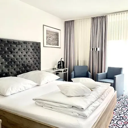 Pfefferhoehe & Restaurant Hotell Alsfeld