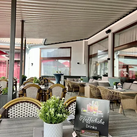 Pfefferhoehe & Restaurant Szálloda Alsfeld