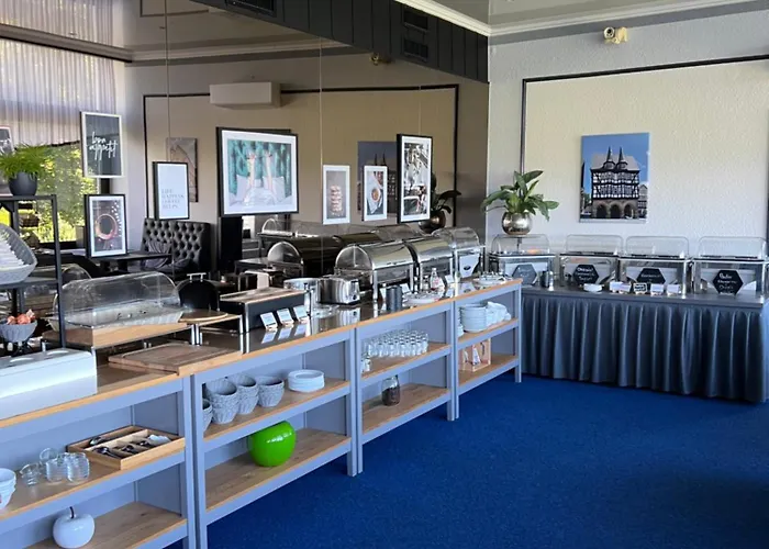 Pfefferhoehe & Restaurant 酒店 3*